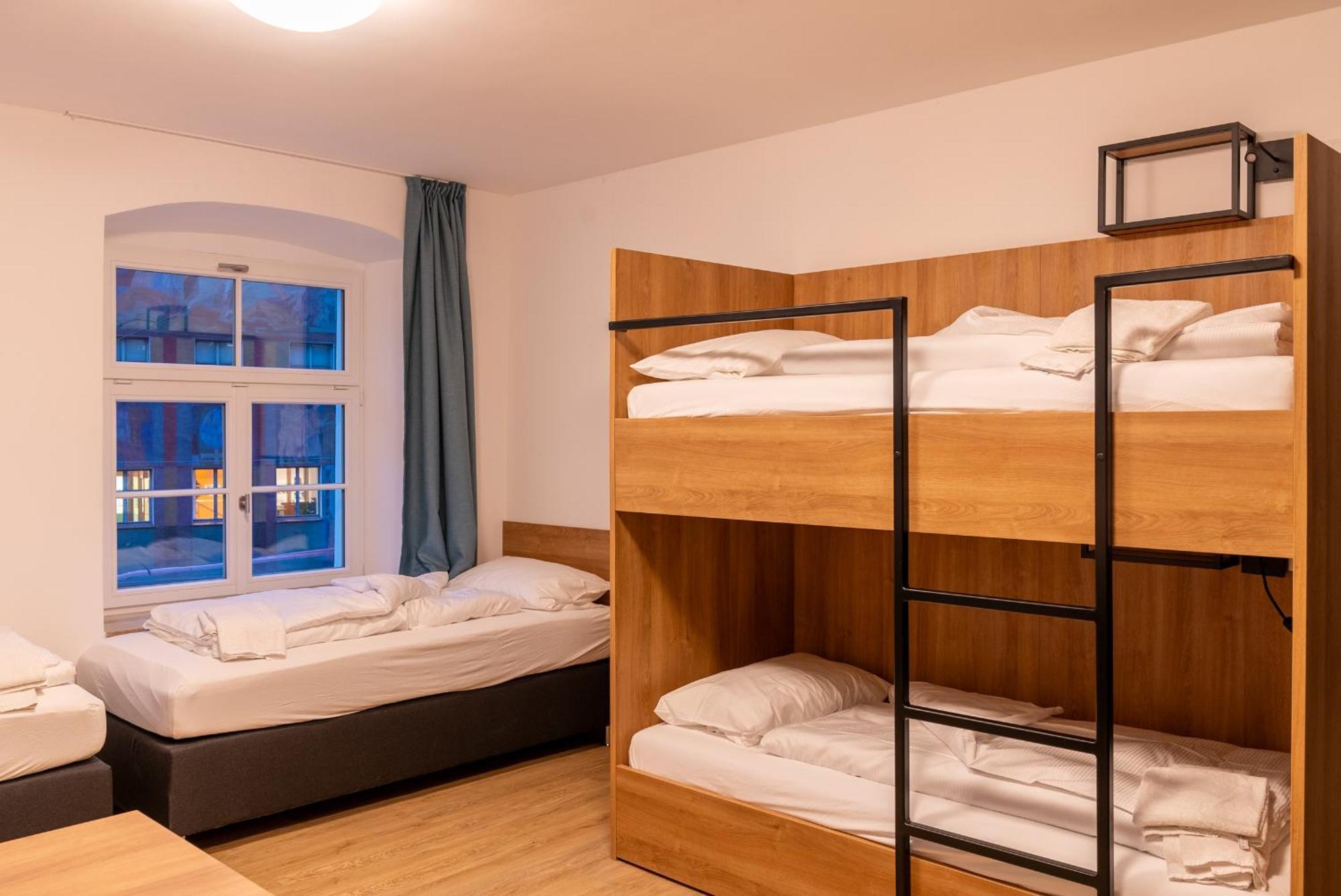 Brauhaus-Hotel Koenig Von Flandern Augsburg Exteriör bild