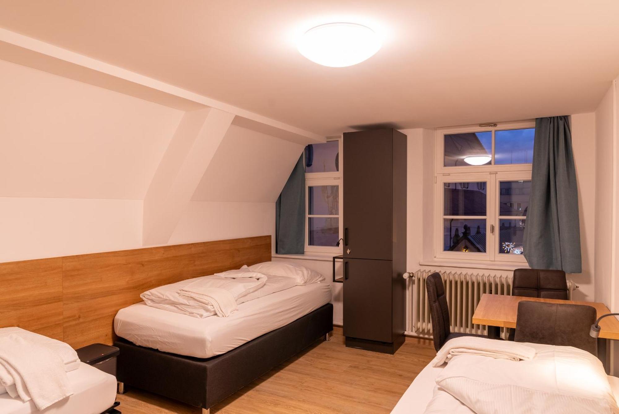 Brauhaus-Hotel Koenig Von Flandern Augsburg Exteriör bild