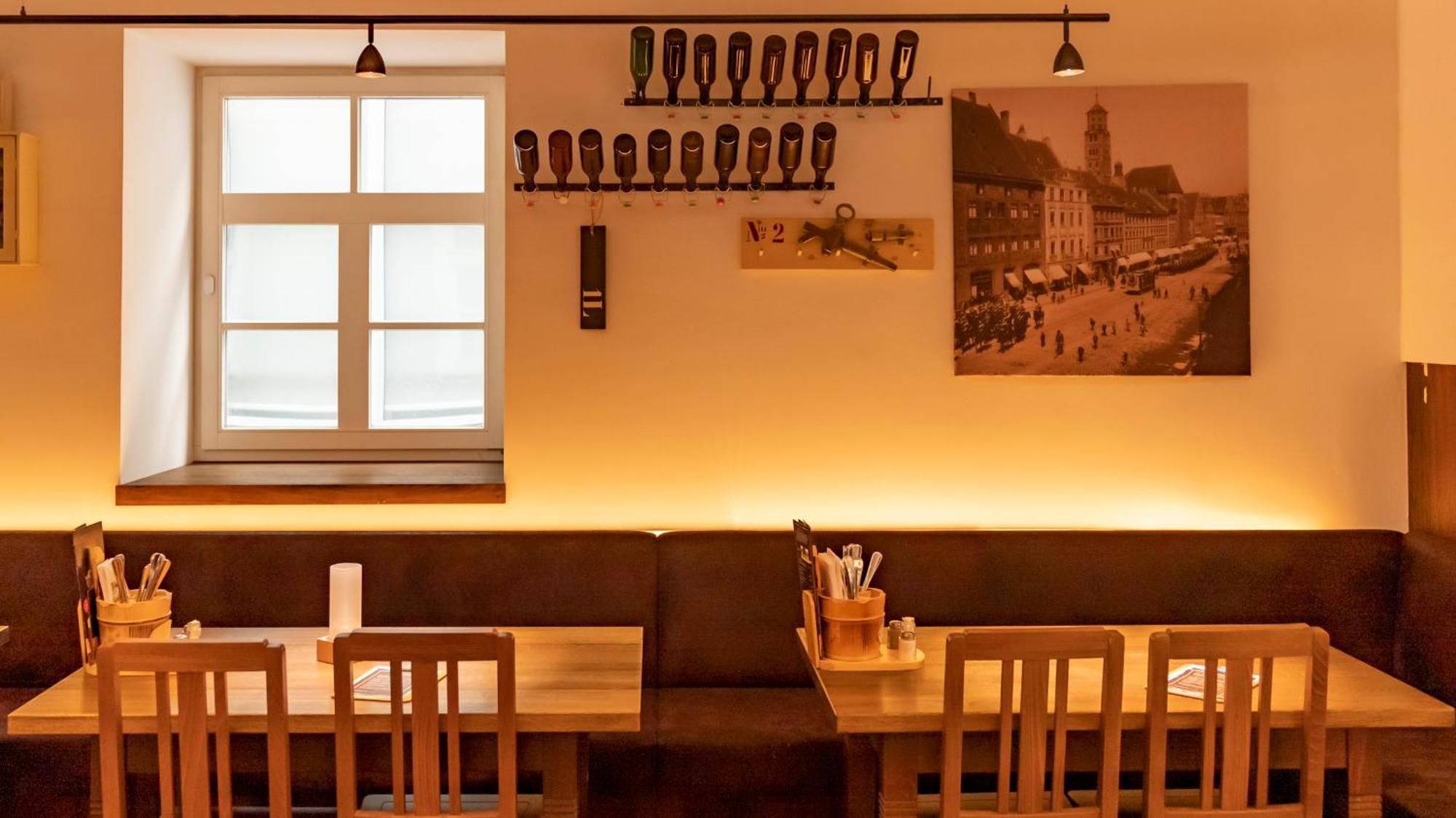 Brauhaus-Hotel Koenig Von Flandern Augsburg Exteriör bild
